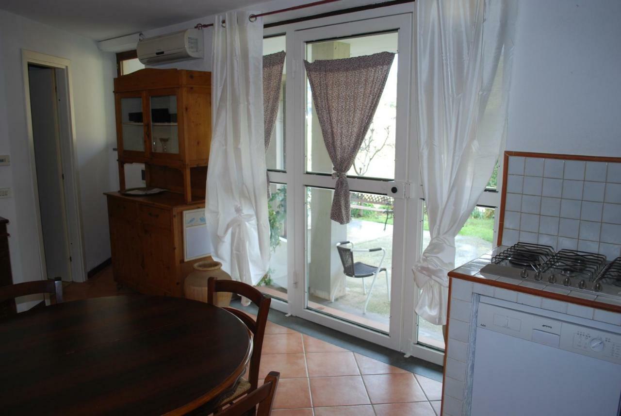 Parte Di Casa Con Giardino E Piscina Villa Pietrasanta Exterior photo